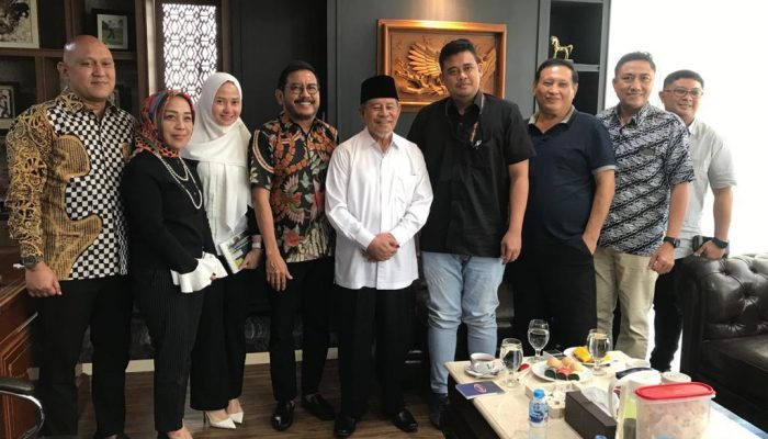 Viral di Media Sosial: Foto Tersangka Korupsi Tambang Malut Bersama Bobby Nasution