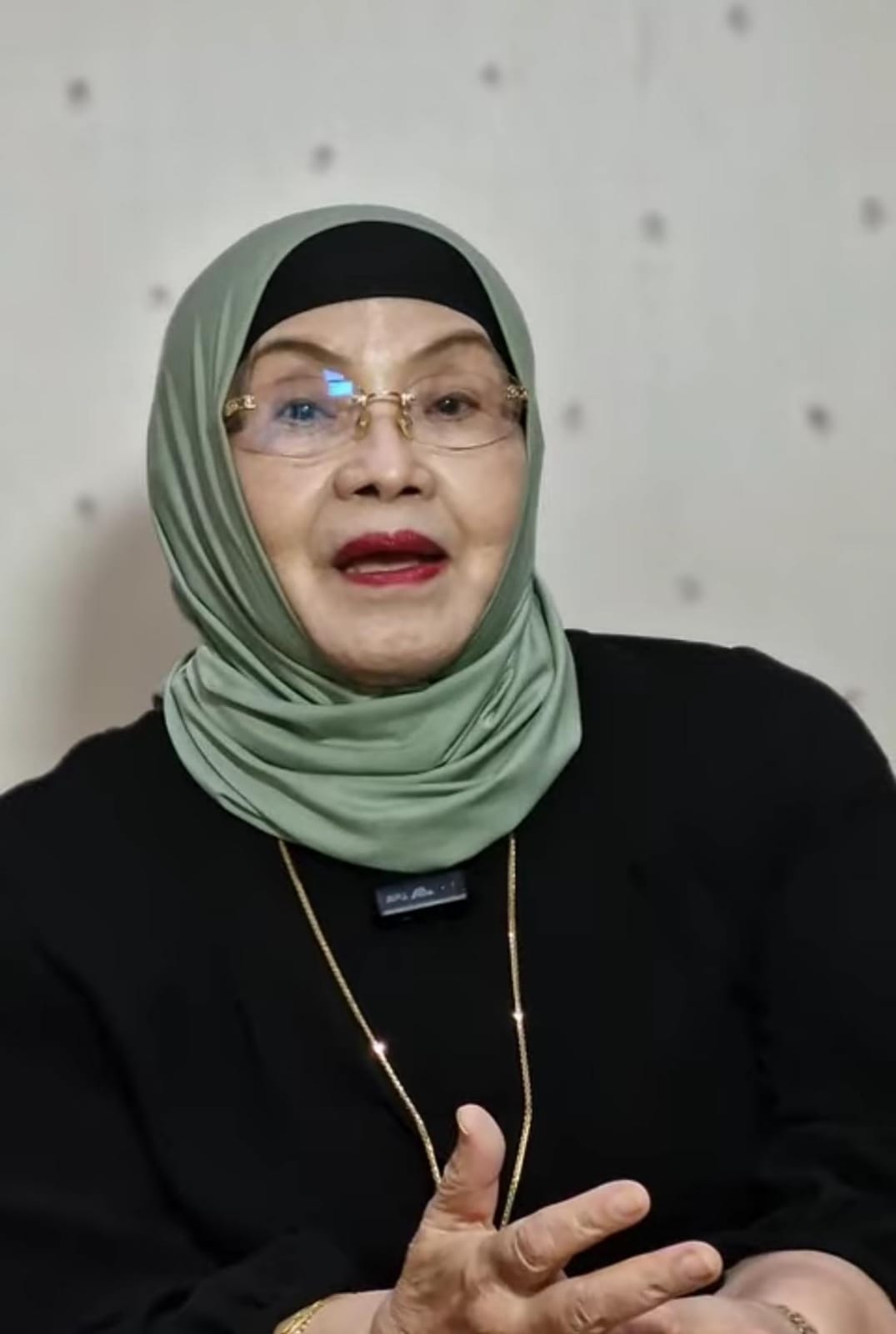 Siti Fadilah Supari: Mantan Menteri Kesehatan Mengingatkan Ibu-Ibu Tentang Hak Menolak Vaksin Polio