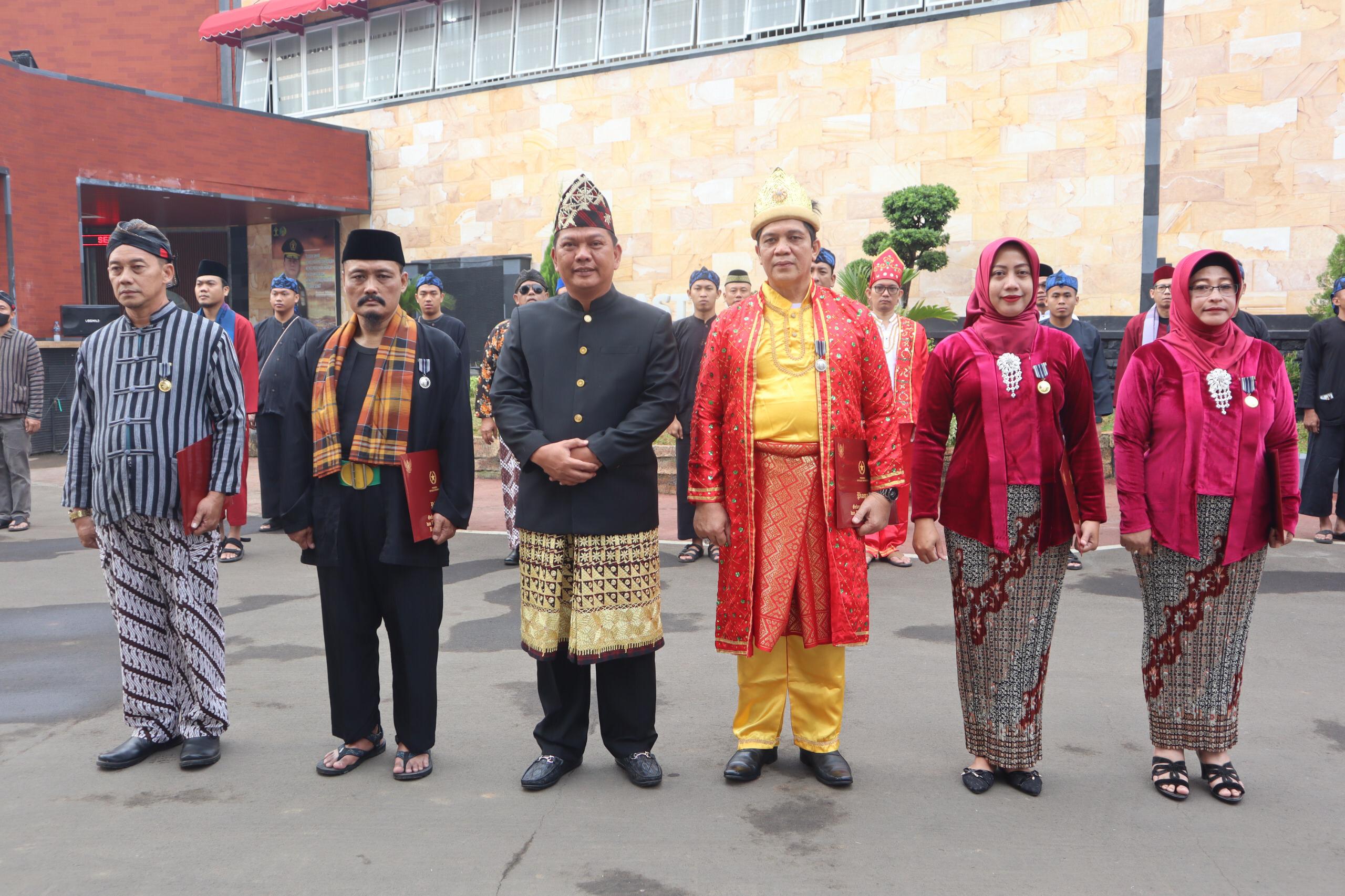 Upacara Peringatan HUT Republik Indonesia Ke-79 dan Pemberian Penghargaan Satyalancana Karya Satya di Lembaga Pemasyarakatan Kelas I Tangerang