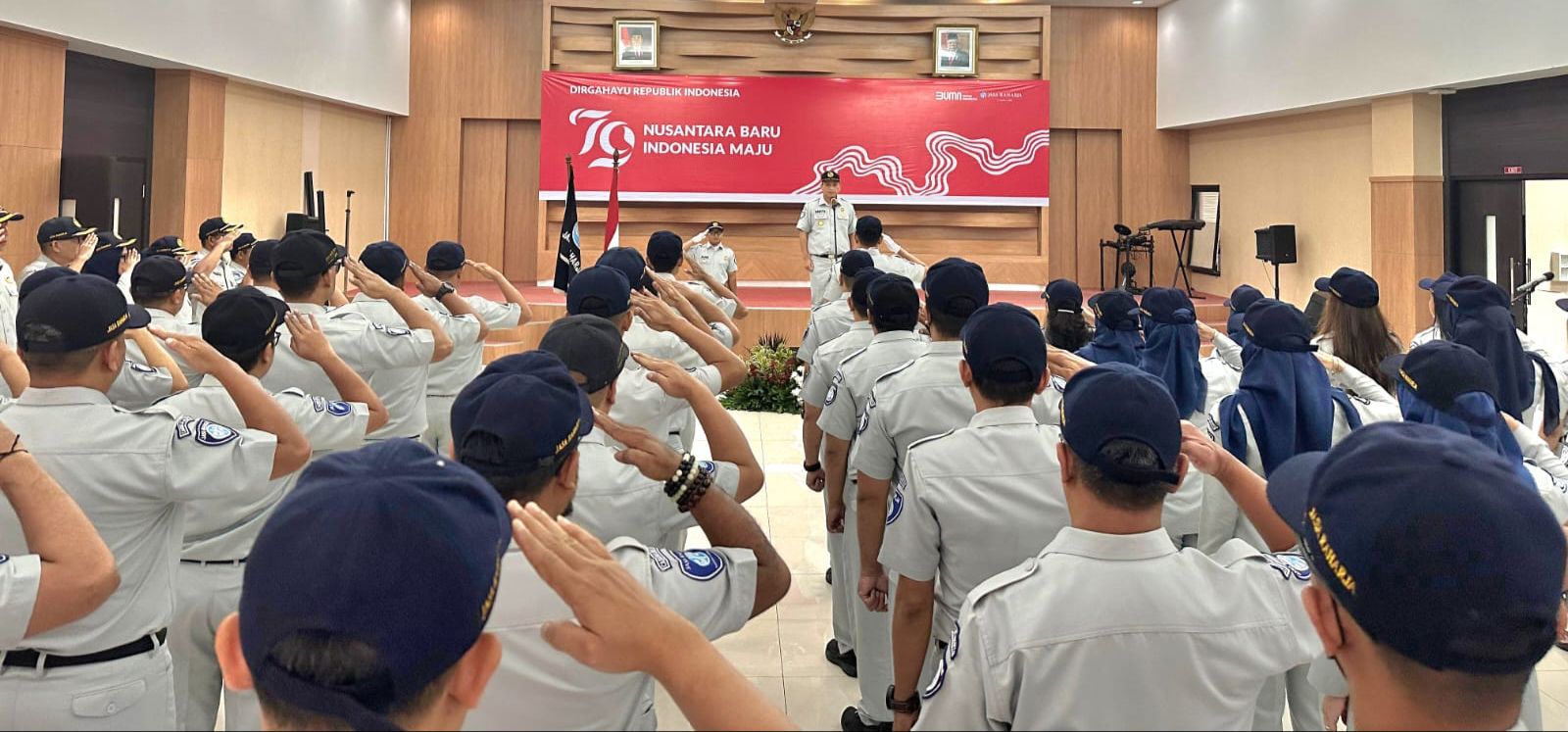 PT Jasa Raharja Cabang Utama DKI Jakarta Menggelar Upacara Peringatan HUT ke-79 Kemerdekaan Republik Indonesia