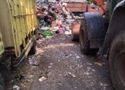 TPS Pengadegan Memprihatinkan, Sampah Menumpuk di Duga Tidak Menghiraukan Kebersihan