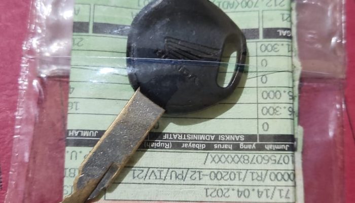 Polsek Cileungsi Berhasil Tangkap Pelaku Pencurian Kendaraan Sepeda Motor di Pasar Cileungsi 2