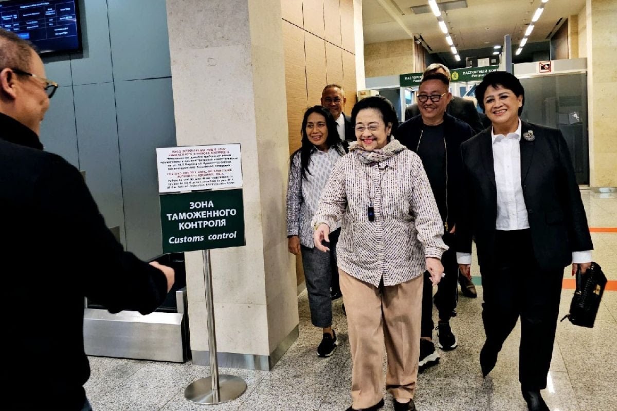 Basarah : Kunjungan Megawati Bukti Eratnya Hubungan RI dengan Rusia-Uzbekistan