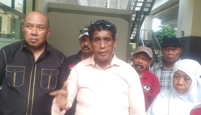 Polly Betaubun (Kuasa Hukum Ibu Yatmi)