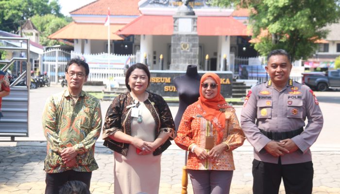 Kombes Pol Tri Suhartanto: Lestarikan Budaya Batik dan Perkuat Persatuan Jelang Pemilu Kada 2024 2