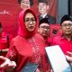Airin Tampil Anggun dan Menyalah, Kenakan Gaun Merah, di Rakercabsus PDIP Kota Tangerang Paparkan Visi serta Misi