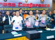 Bos Pemilik Website Judi Online Berapi 138″ dan “Gacoan 79 Berhasil Diamankan Polres Jakbar, Pelaku Raup keuntungan Capai Ratusan Juta