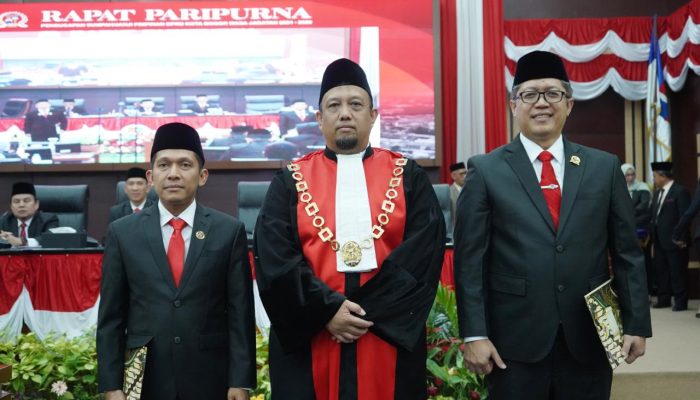Sah! Zenal Abidin dan Dadang Iskandar Danubrata Duduki Kursi Pimpinan DPRD Kota Bogor 3