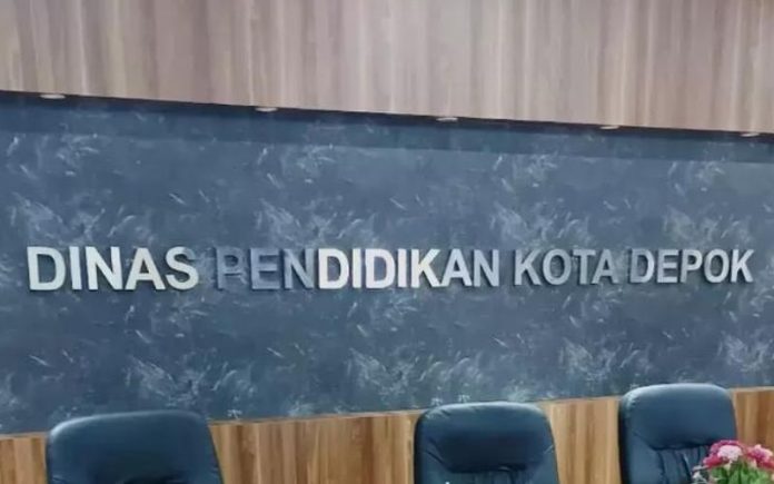 Sekdisdik Depok Bungkam dan Kabid Sarpras Blokir Wartawan, Dugaan Korupsi Proyek SDN 3 Pondok Terong Menguat