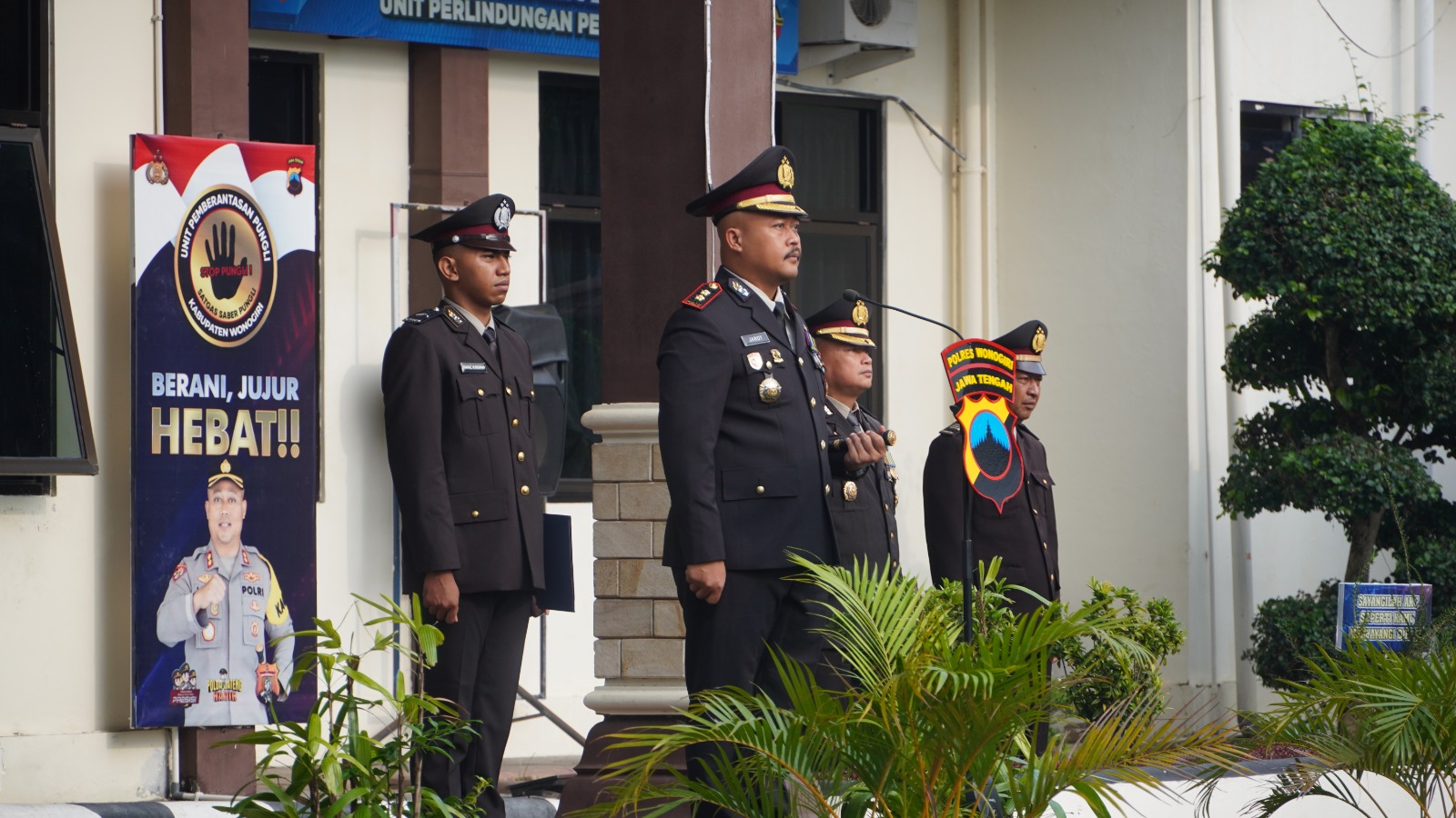 Polres Wonogiri Gelar Upacara Peringatan Hari Pahlawan