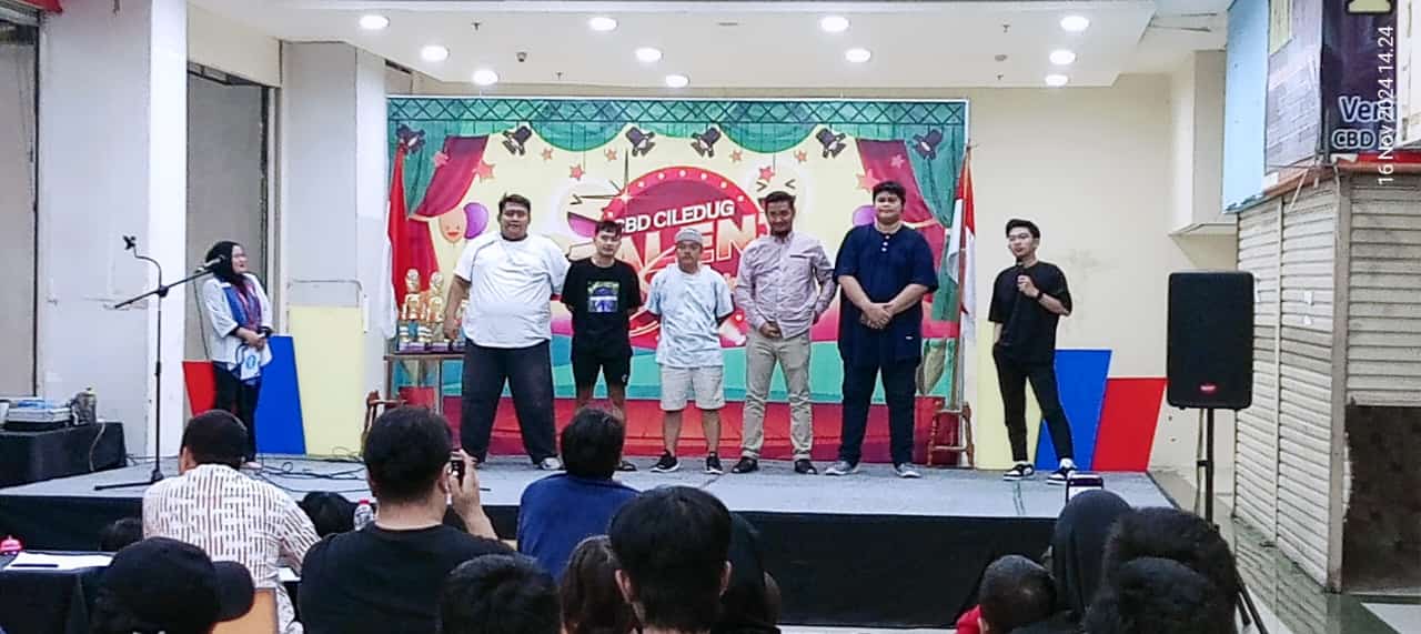 CBD Mall Ciledug Gelar Talent Show Stand Up Comedy Competition