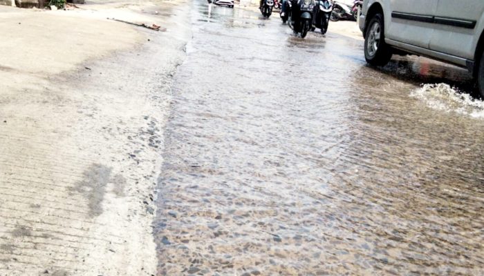 Banjir Parah di Jalan Raya Keadilan, Depok: Proyek Saluran Air Baru Gagal Total