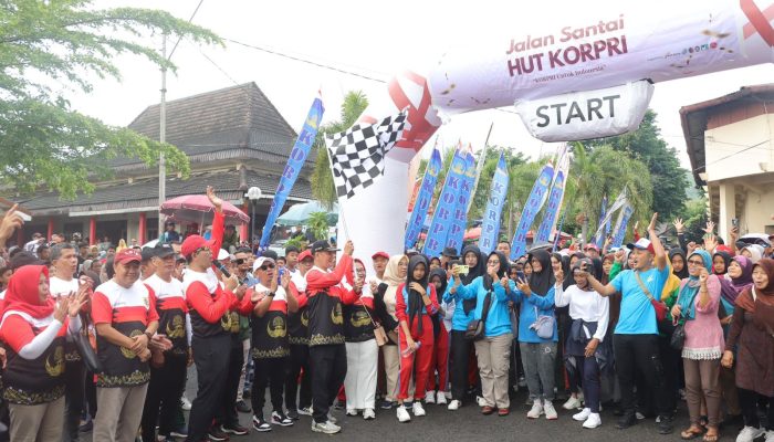 HUT Korpri Ke-53, Forkopimda Wonogiri Ikuti Jalan Santai Bersama