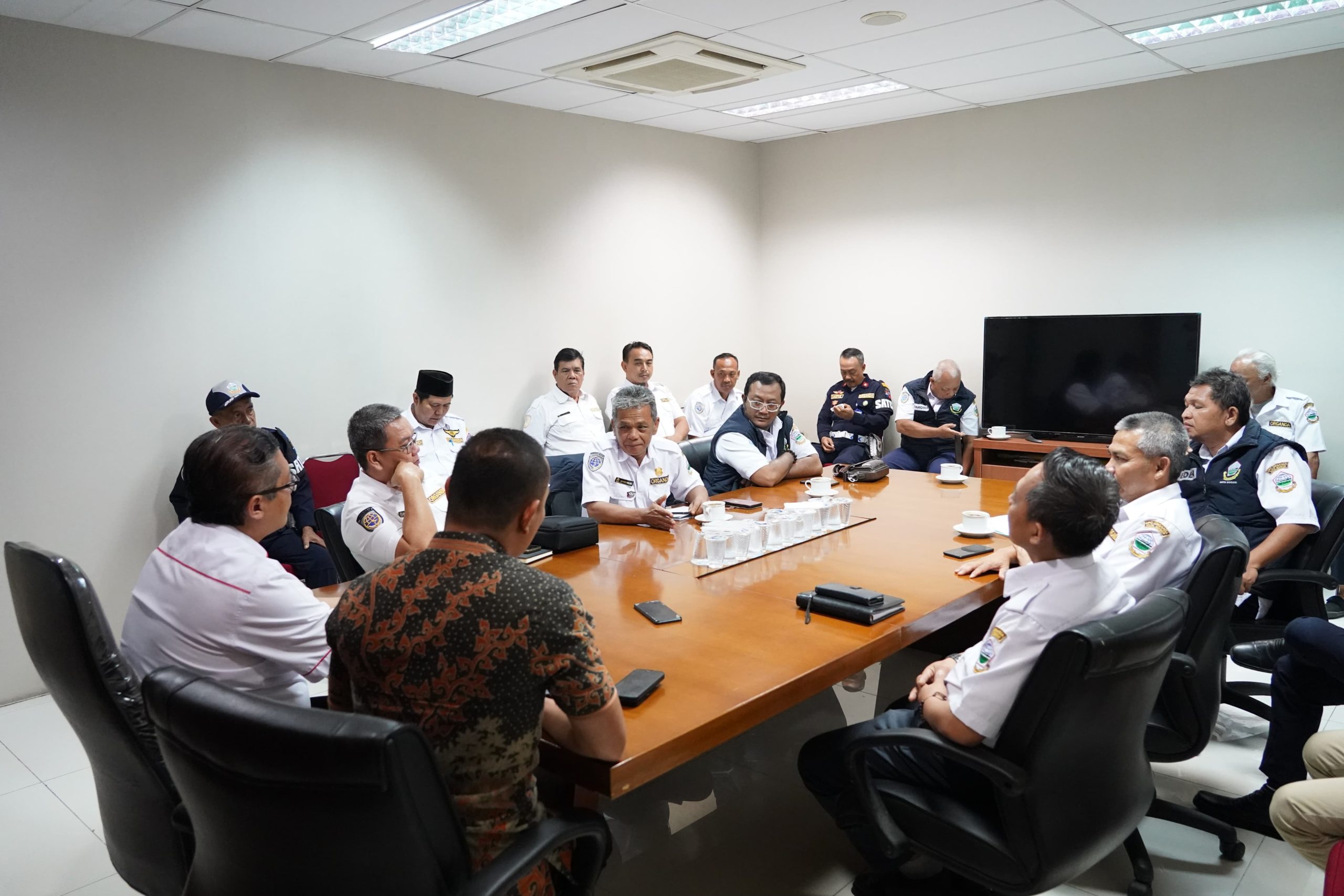 Bahas Isu Transportasi Pimpinan DPRD Tampung Aspirasi Organda Kota Bogor