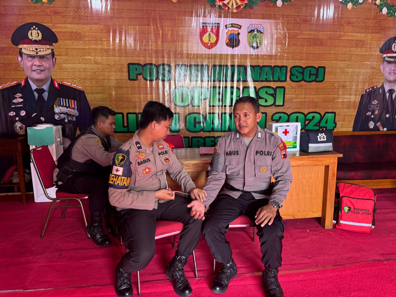 Pastikan Kondisi Prima Saat Ops Lilin Candi 2024, Subsatgas Dokkes Polres Jepara Berikan Layanan Kesehatan