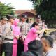 Tutup Tahun 2024, Kapolres Sragen Resmi Lantik 85 Personel Naik Pangkat, Siraman Kembang Jadi Tradisi Unik Momen Ini