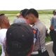 Salah seorang Massa yang mendukung Pik2 dilerai oleh Petugas Sabtu (1/2/25)