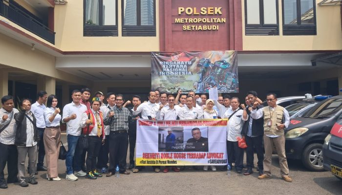 Ratusan Pengacara SPASI Kawal Kasus Kriminalisasi Advokat Jefry Sagala di PN Jakarta Selatan