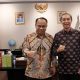 Menkop Budi Arie foto bersama Wali Kota Bogor terpilih Dedie Rachim dalam pertemuan di Jakarta, Senin (10/2/2025). (Tim Dedie Rachim).
