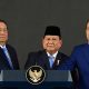 Pesiden Prabowo Subianto (tengah) saat meluncurkan Badan Pengelola Investasi Daya Anagata Nusantara (Danantara) di Istana Kepresidenan Jakarta, Senin (24/2/2025). Acara ini dihadiri Presiden keenam RI Susilo Bambang Yudhoyono (SBY) (kiri) hingga Presiden ketujuh RI, Joko Widodo atau Jokowi (Biro Pers Sekretariat Presiden)