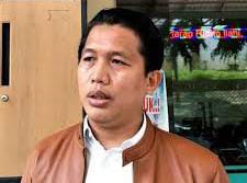 Abdul Hamim Jauzie LBH Keadilan , Gelombang Pemutusan Kerja serta Lemahnya Rupiah Ancam HAM Selasa (4/3/2025)