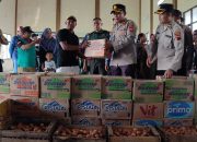Polres Demak Berikan Bantuan Kesehatan dan Sembako Untuk Warga Terdampak Banjir