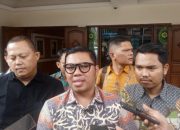 Tim pembela Hukum Li Sam Ronyu : “Banyak Penyelesaian Hukum Bukan oleh Penegak Hukum, Namun Justru Selesai di Parlemen, Ada Apa Dengan Instansi Penegak Hukum..?!